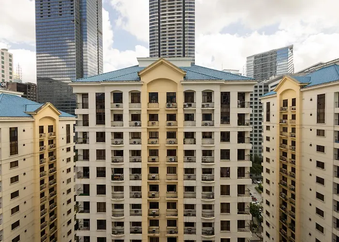 2br Forbeswood Heights In Bgc Near St Lukes Manila
